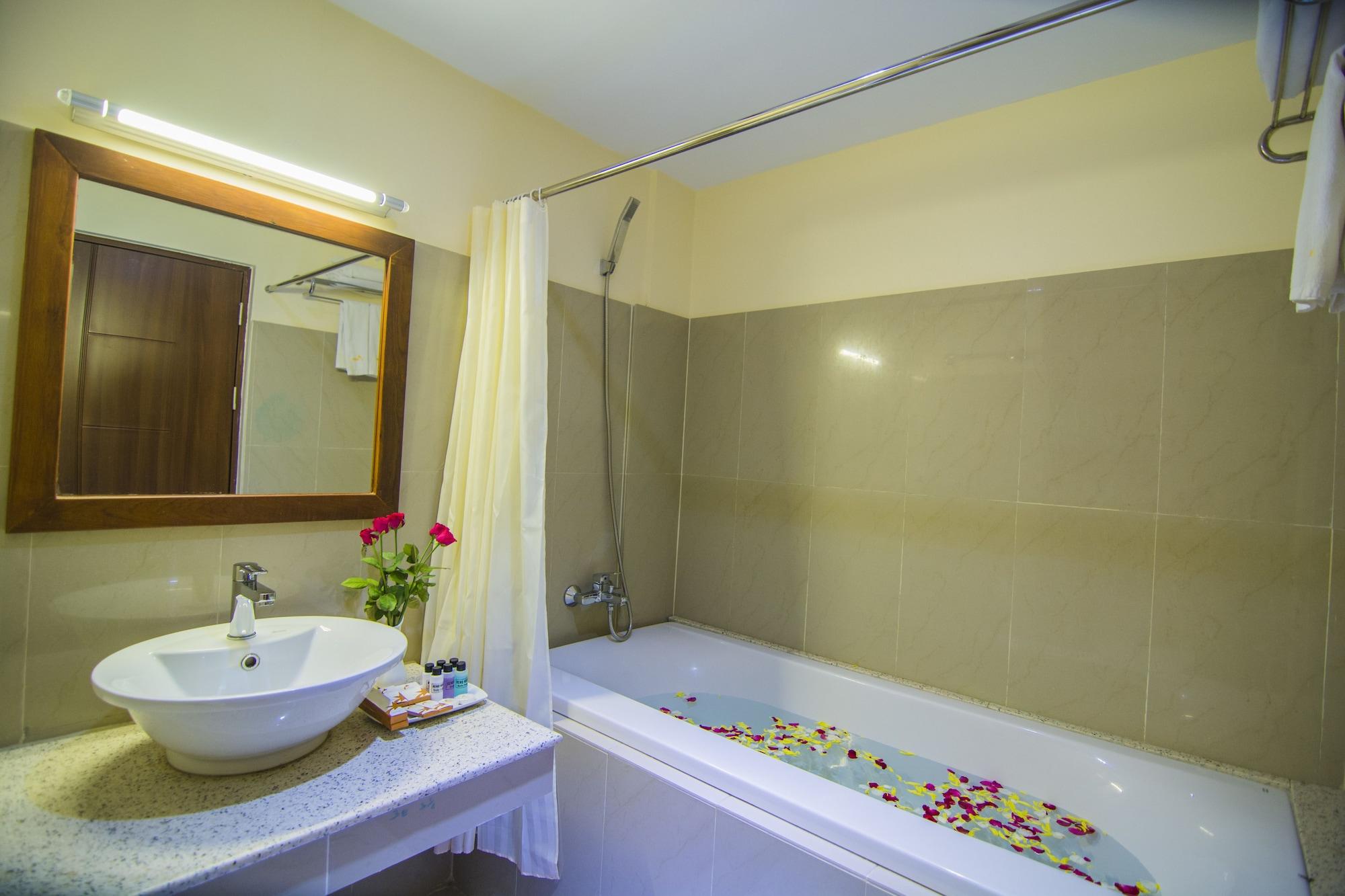 Reno Hotel Γιανγκόν Εξωτερικό φωτογραφία