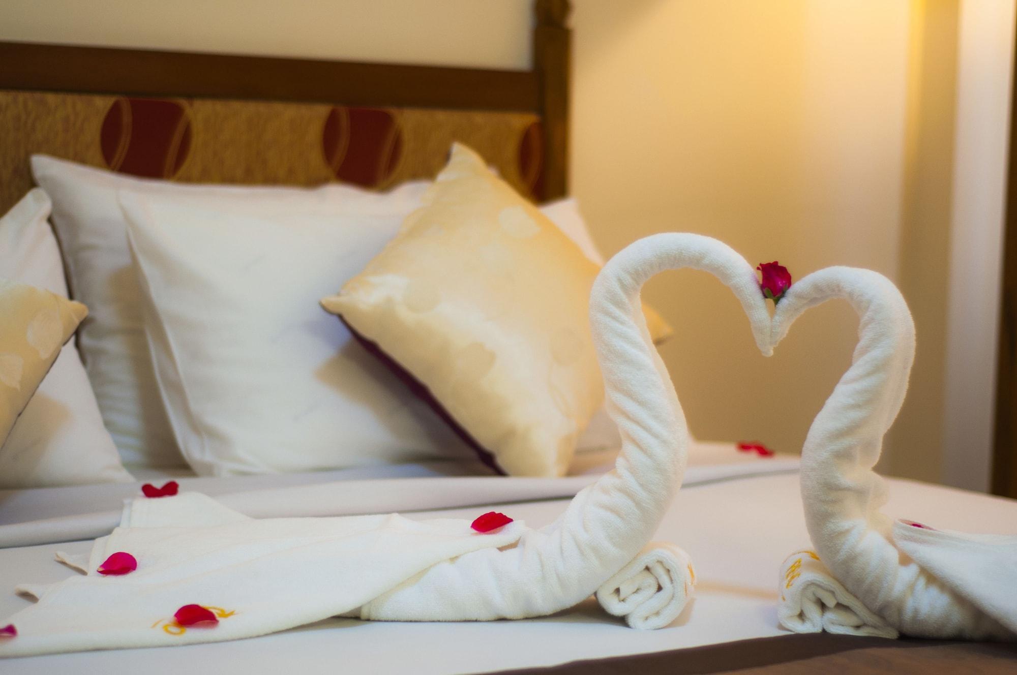 Reno Hotel Γιανγκόν Εξωτερικό φωτογραφία