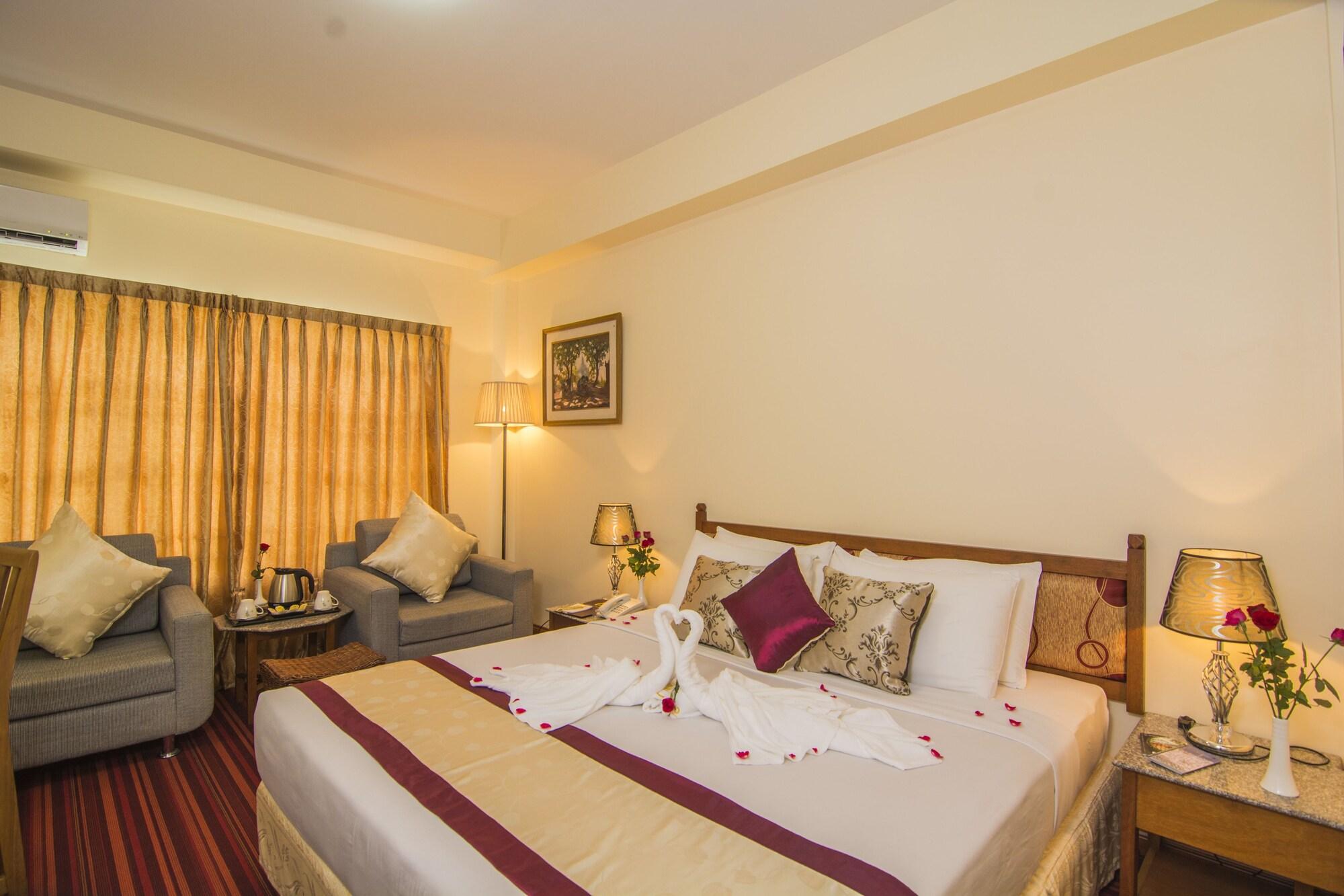 Reno Hotel Γιανγκόν Εξωτερικό φωτογραφία