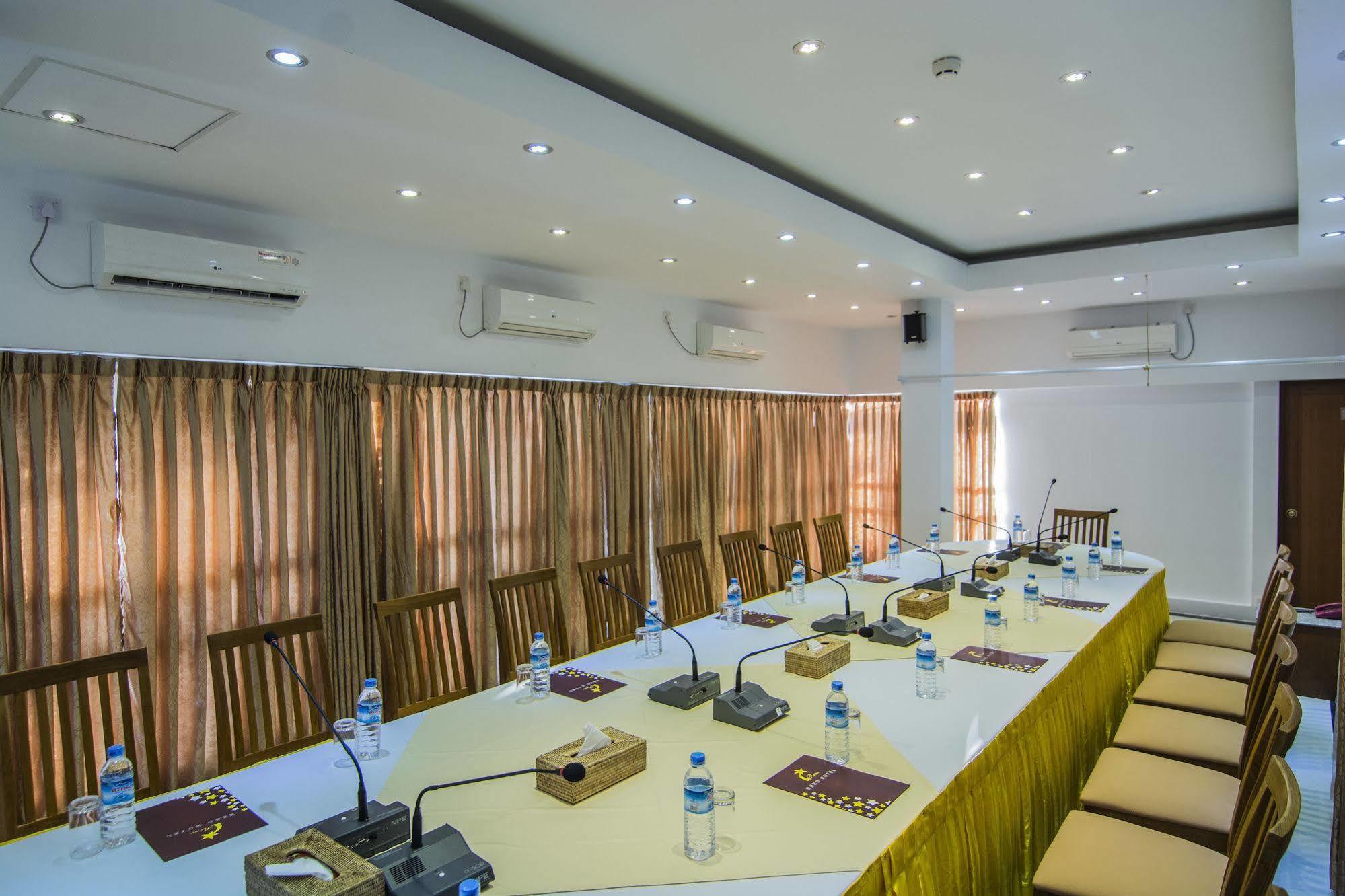 Reno Hotel Γιανγκόν Εξωτερικό φωτογραφία